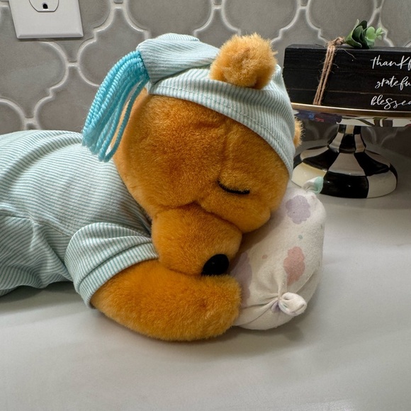 Vintage Winnie the Pooh wind up plush - Picture 2 of 7